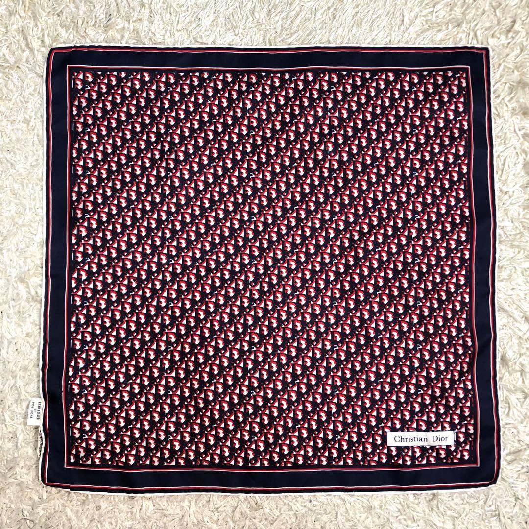 【美品】クリスチャンディオール ハンカチ トロッター シルク