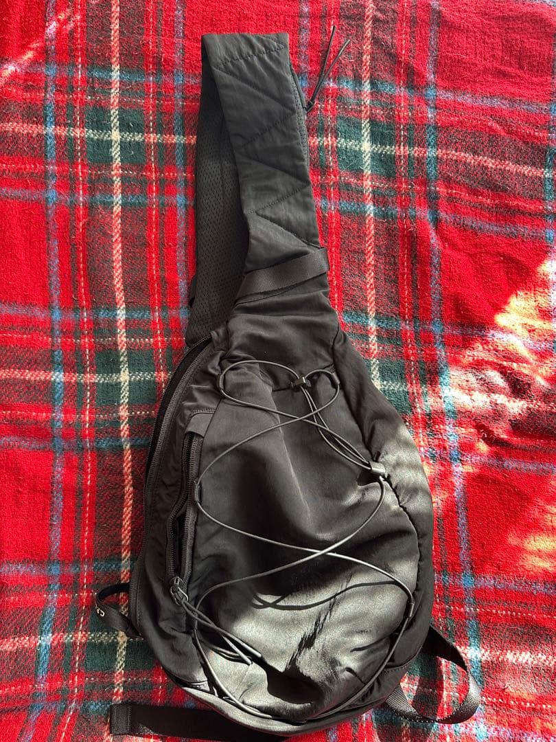 【値下げ可能】cp company ナイロン　ショルダーバッグ 黒