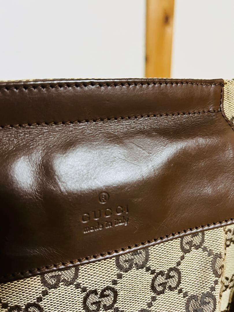 GUCCI ボディーバック　GG柄　（ウエストバック）