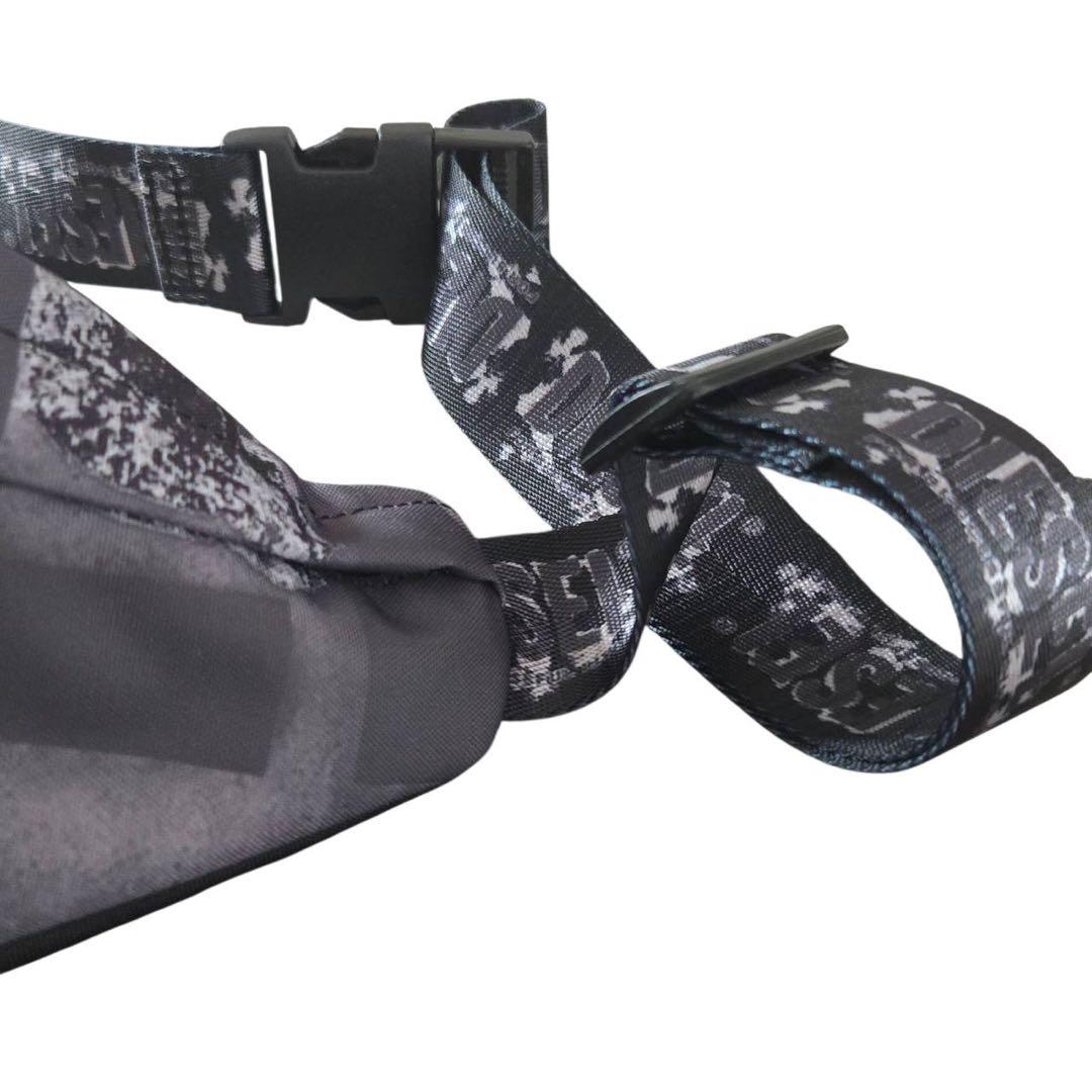 新品✨DIESEL ディーゼル ブランドロゴ デザイン ボディバッグ