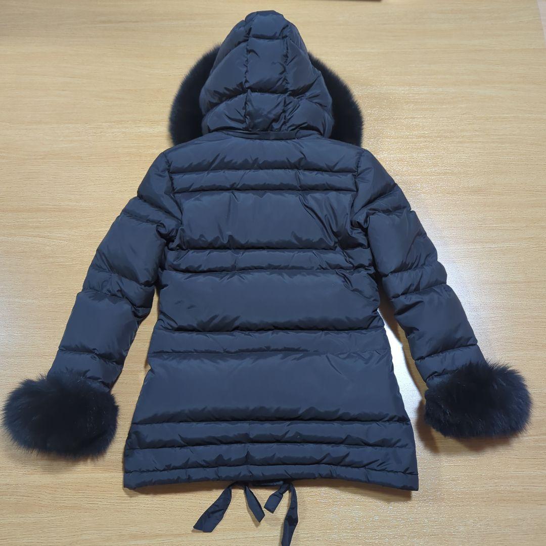 BLUGIRL BLUMARINE ファー付きフード ブラックダウンジャケット