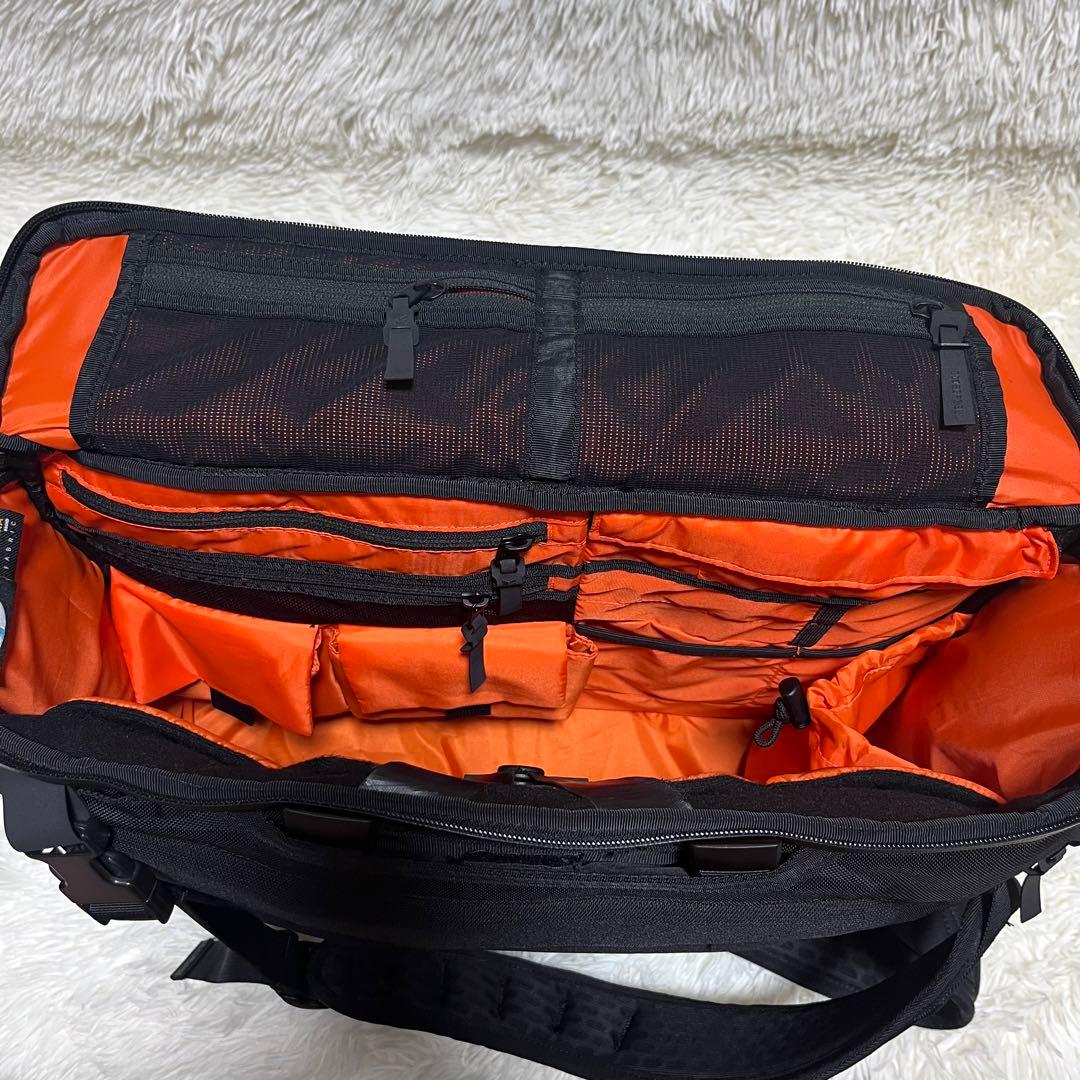 【美品】CODE OF BELL コードオブベル X-CASE クロスケース