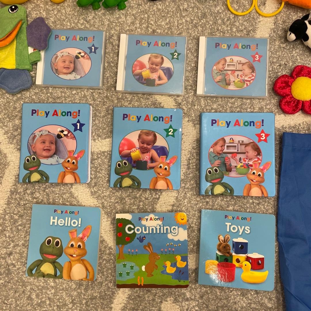 【美品】World Family - play Along Toys