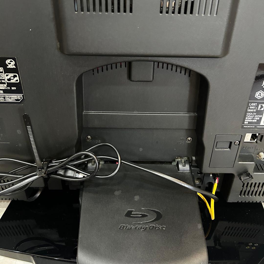 HDD DVD /Blu-rayレコーダー 内蔵 液晶テレビ 32V型　三菱