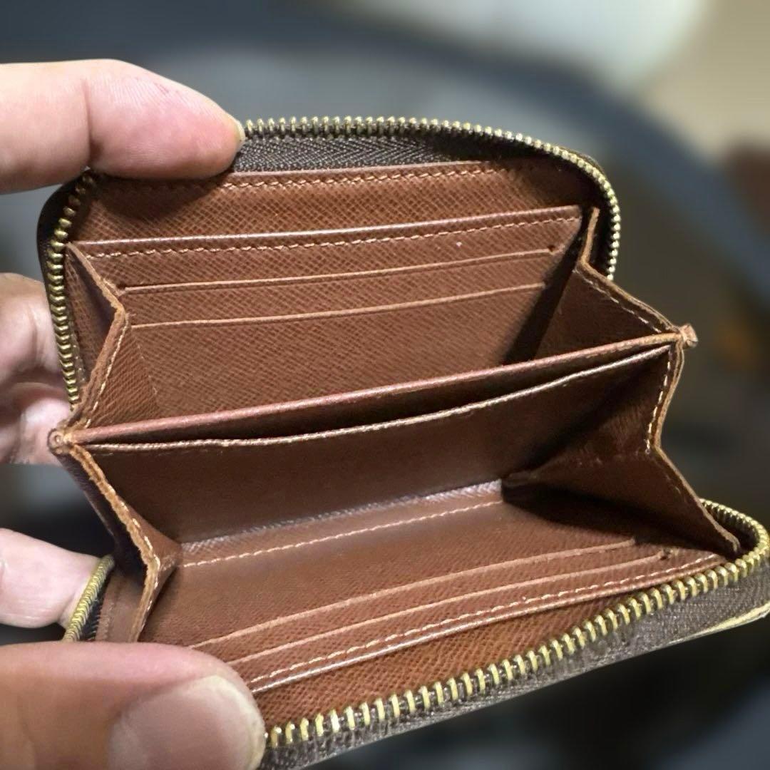 ⑨☆美品/訳あり☆モノグラム♪ジッピー パース ラウンドファスナー