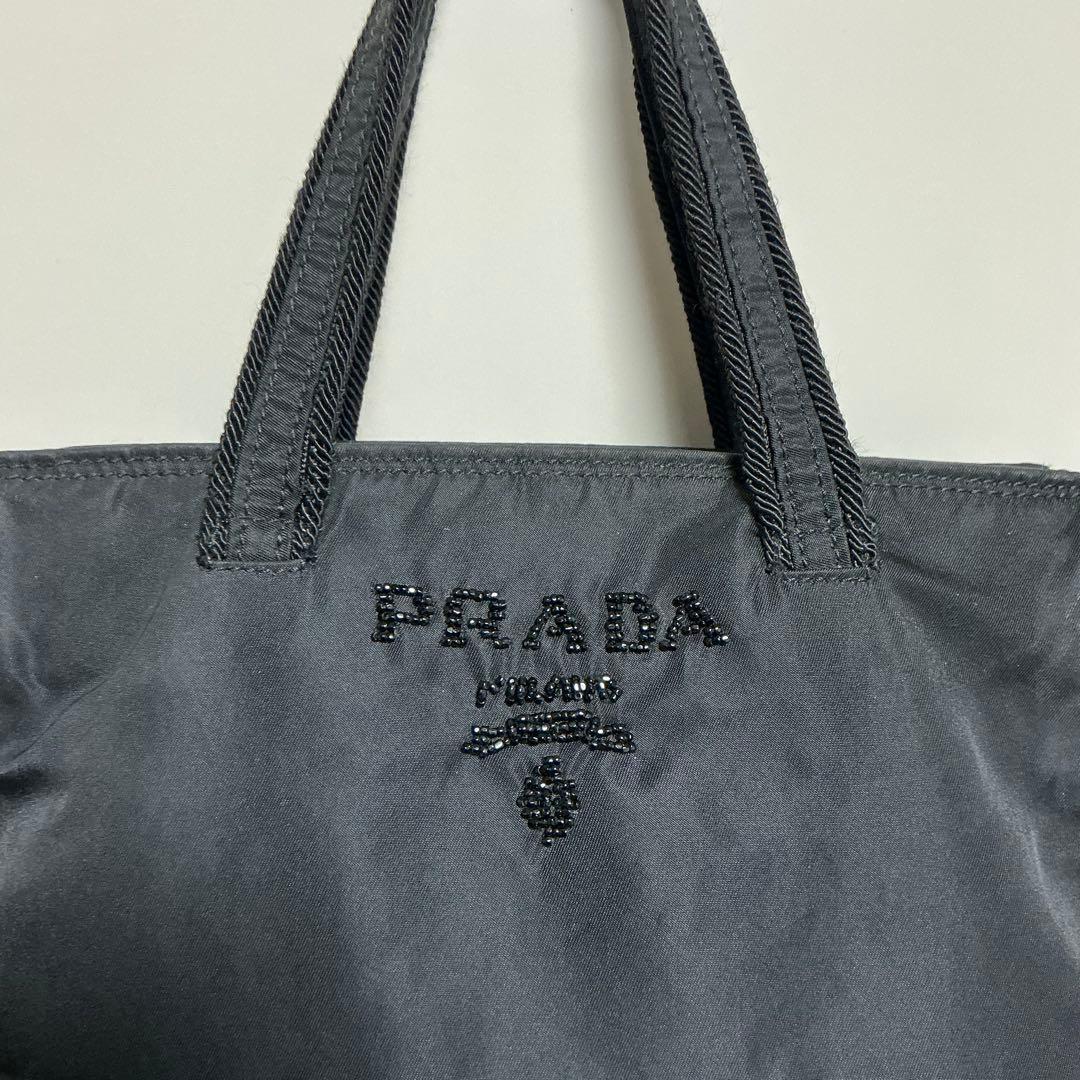 PRADA ナイロン ハンドバッグ 黒　ロゴビーズ刺繍