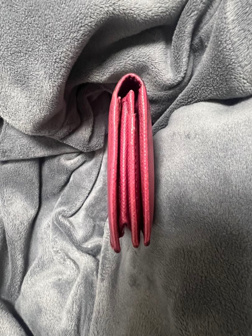 PRADA プラダ　サフィアーノレザー　ピンク　名刺入れ　レディース