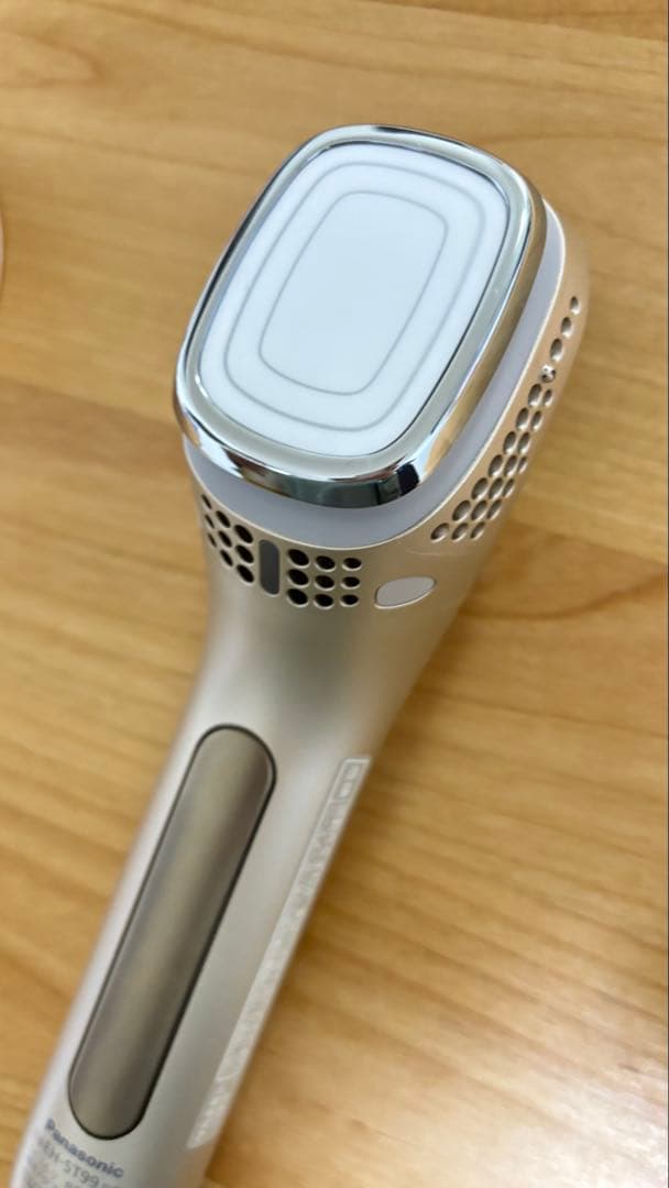 Panasonic イオン美顔器　EH-ST99