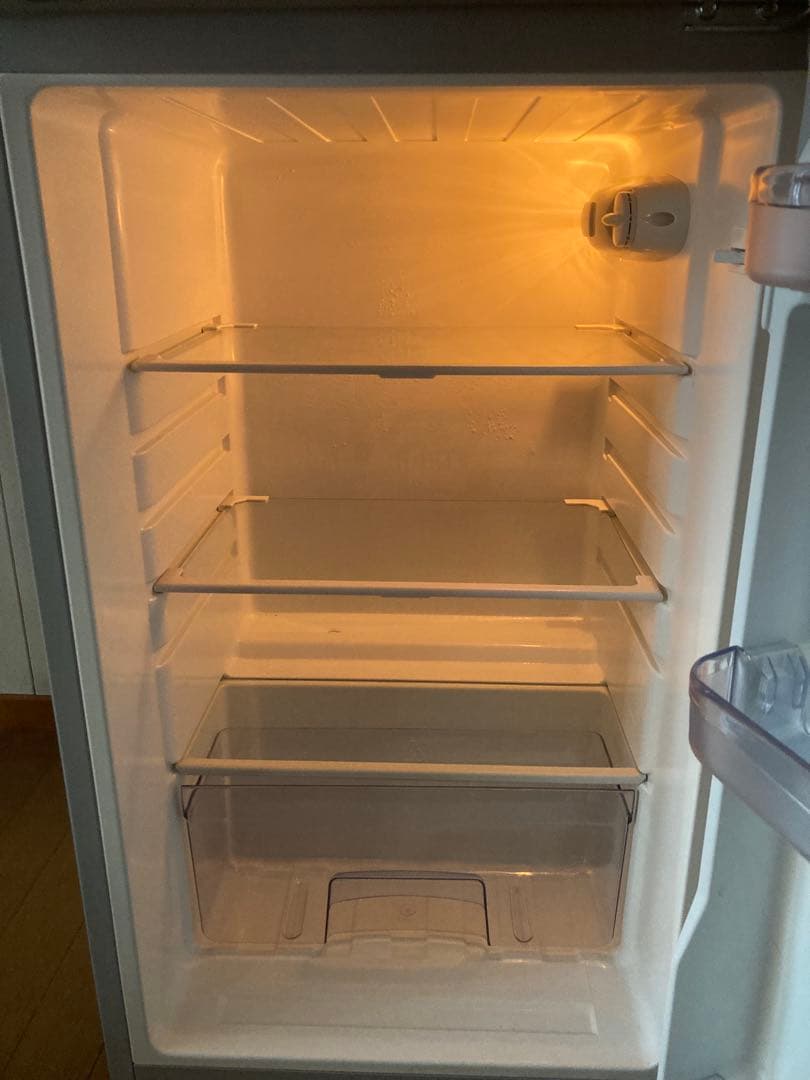 【送料込み】SHARP ２ドア 冷凍冷蔵庫 118Ｌ SJ-H12W-S