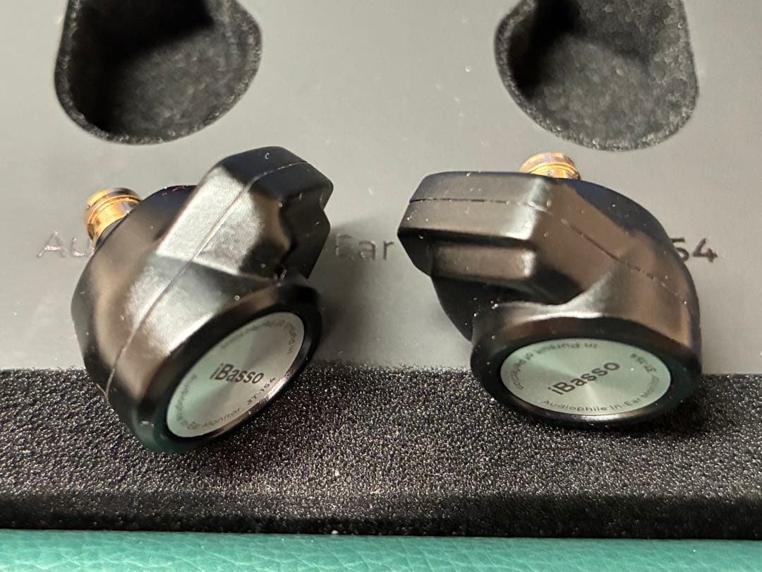 iBasso Audio 3T-154 ブラック