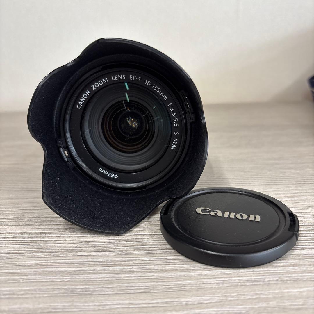 キャノン EF-S 18-135mm ズームレンズ ピントベタ有