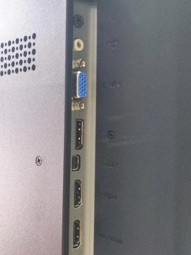 4K 40インチ モニター PHILIPS★ スピーカ内蔵　084