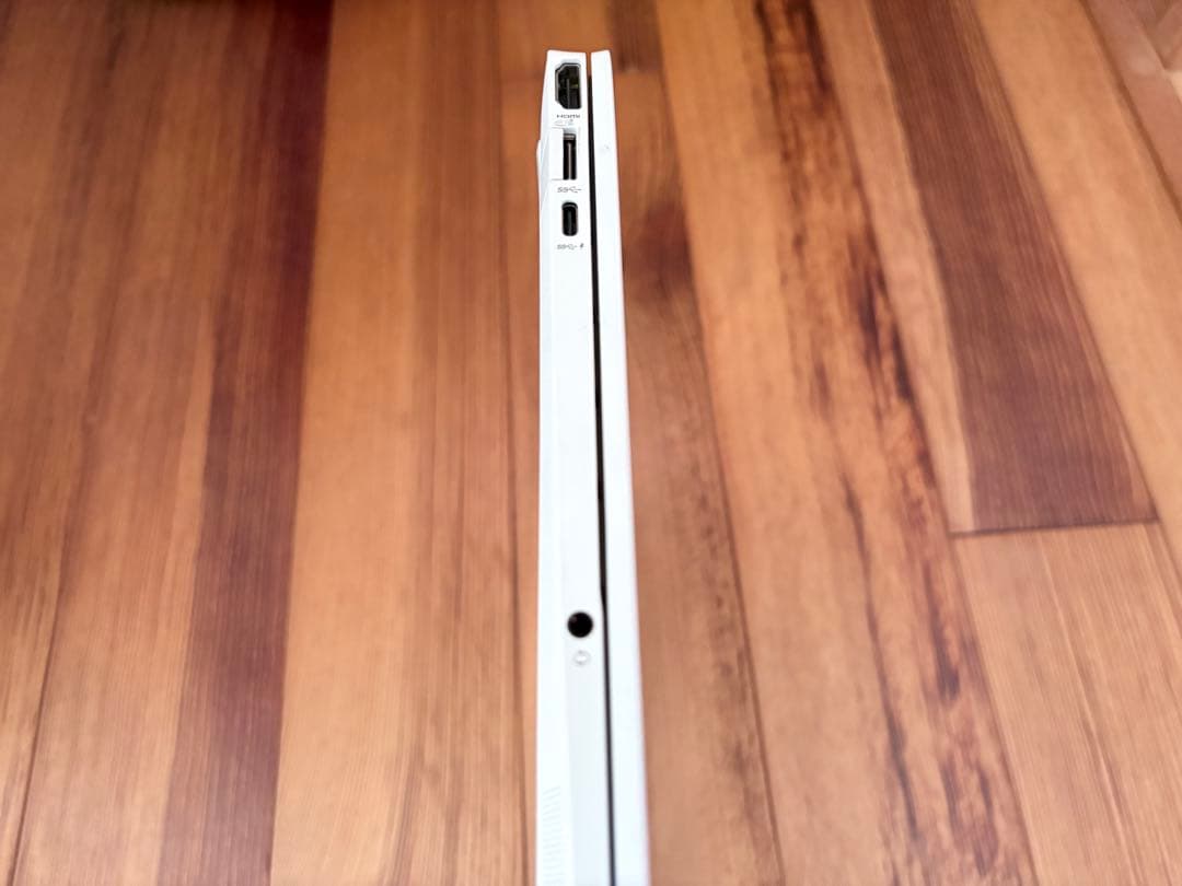 Windows11ノートPC【HP Pavilion Aero/Ryzen7】