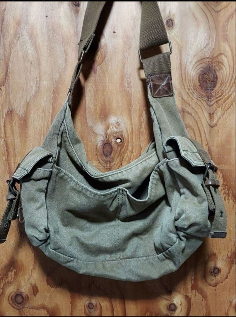 ミリタリーバッグ　ショルダー　メッセンジャーバッグ