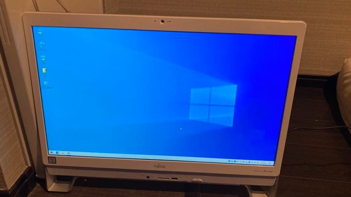 【値下げ】富士通一体型PC　FMVF70YDW（新品HDD交換済）地デジBS搭載