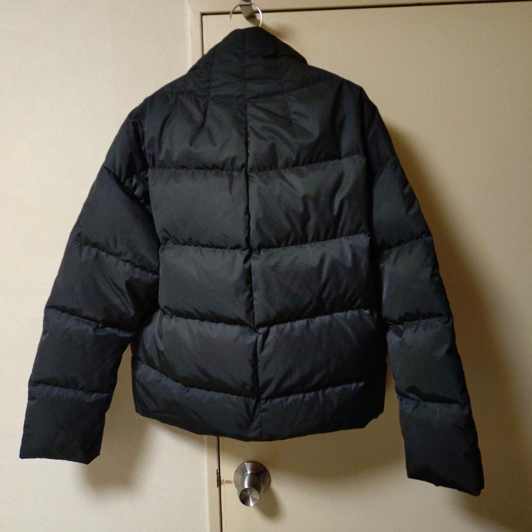美品 Theory 現行タグ 黒 ダウン ショート スタンドカラー　軽くて暖かい