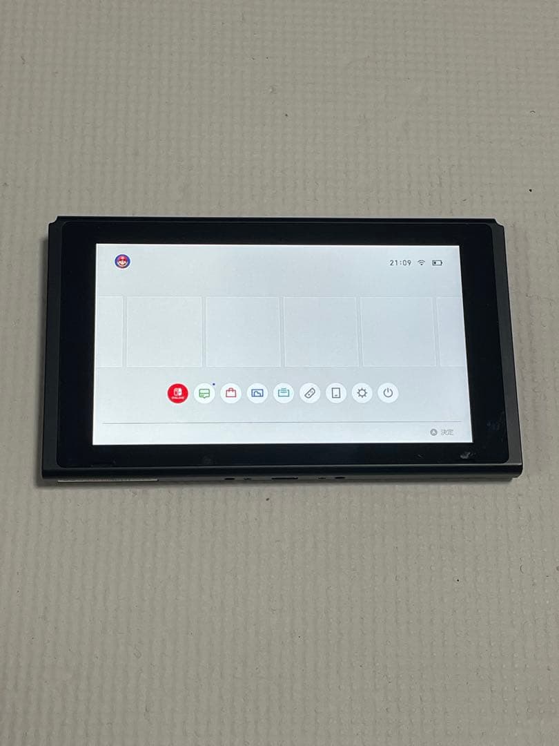 Nintendo Switch 本体のみ　ニンテンドースイッチ　2018年製