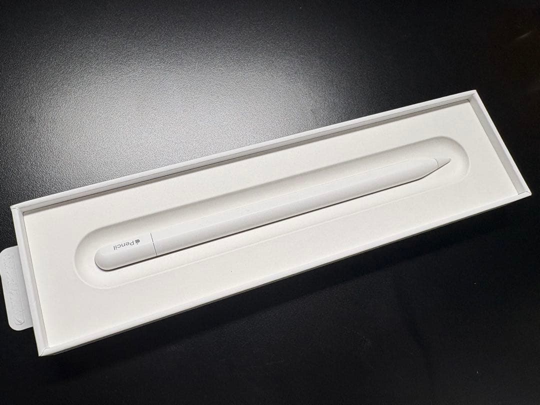 Apple Pencil （USB-C）ホワイト