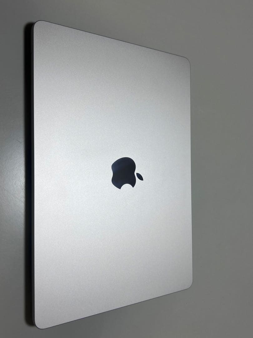 MacBook Air M2 2022 ジャンク品