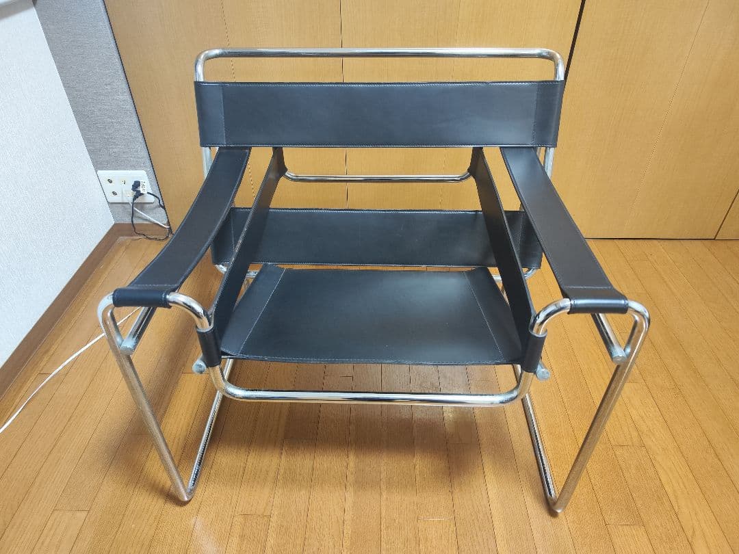 ワシリーチェア studioline製 イタリア製