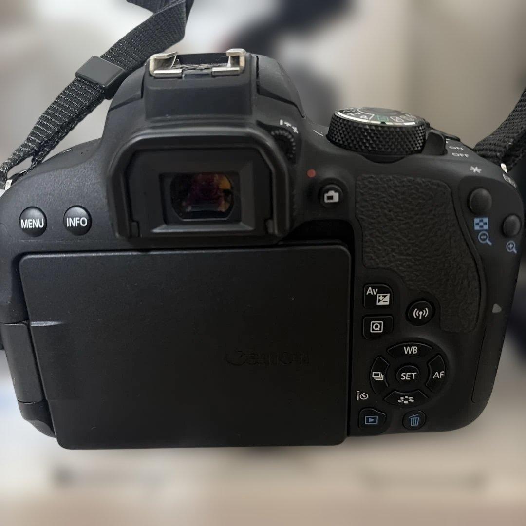 豪華セット☆ EOS Kiss X9i ダブルズームキット＋単焦点レンズ