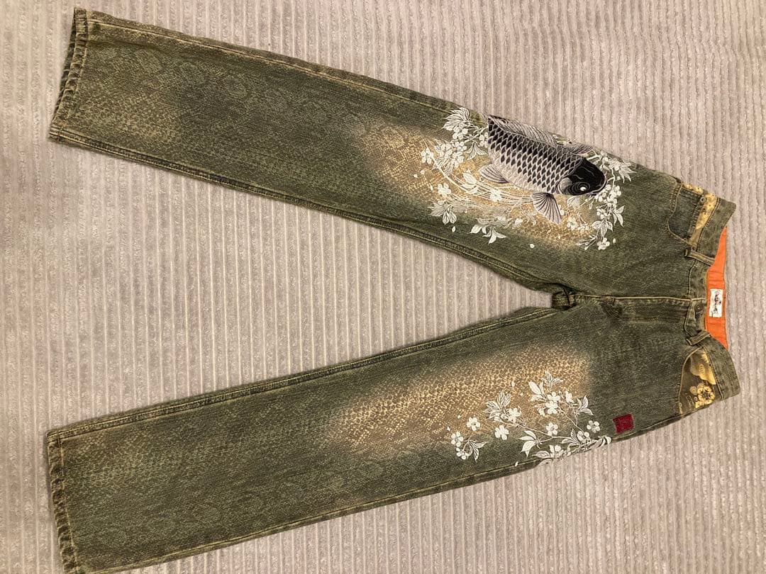【美品】 絡繰魂 デニム 家紋 刺繍 鯉 30インチ 和柄 No.202763