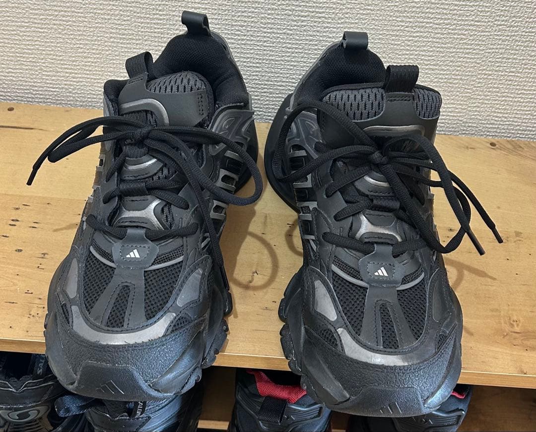 adidas xlg ブラック