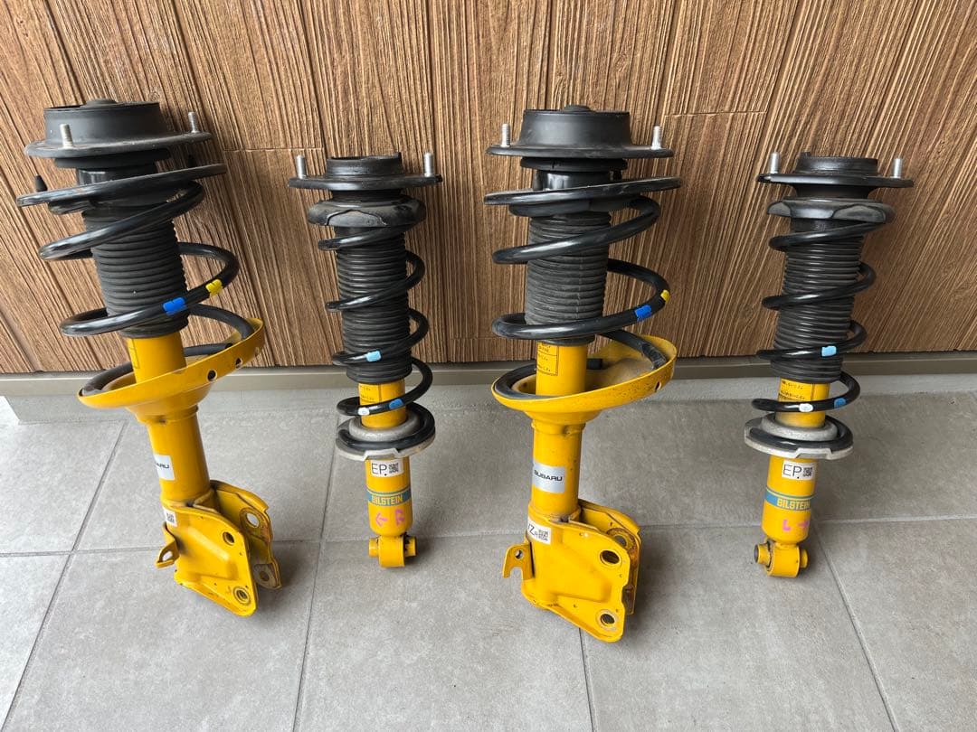 レヴォーグ　ビルシュタイン　スバル　純正　VMG