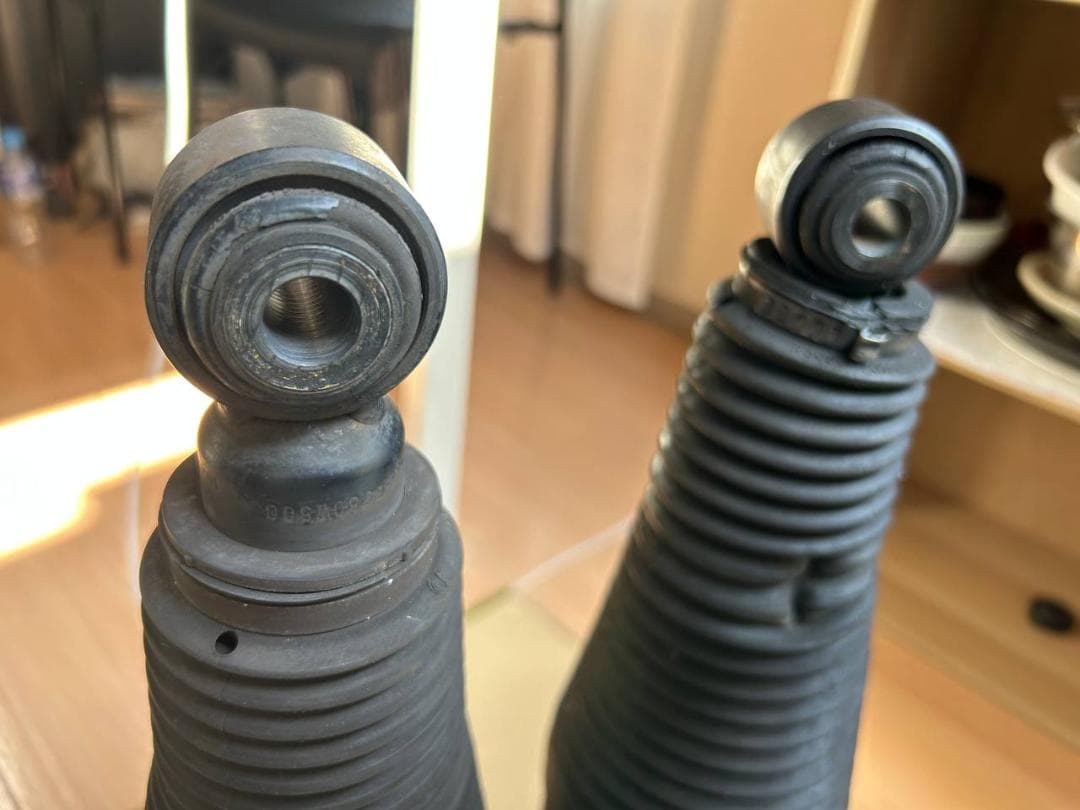 オリジナルジャガー XJ リアエアサスペンション