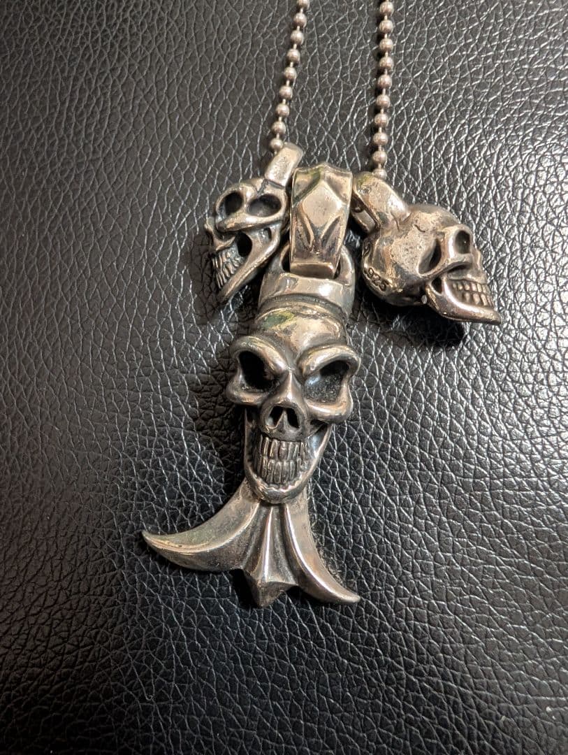 だ*お様 ビルウォールレザーネックレスセット