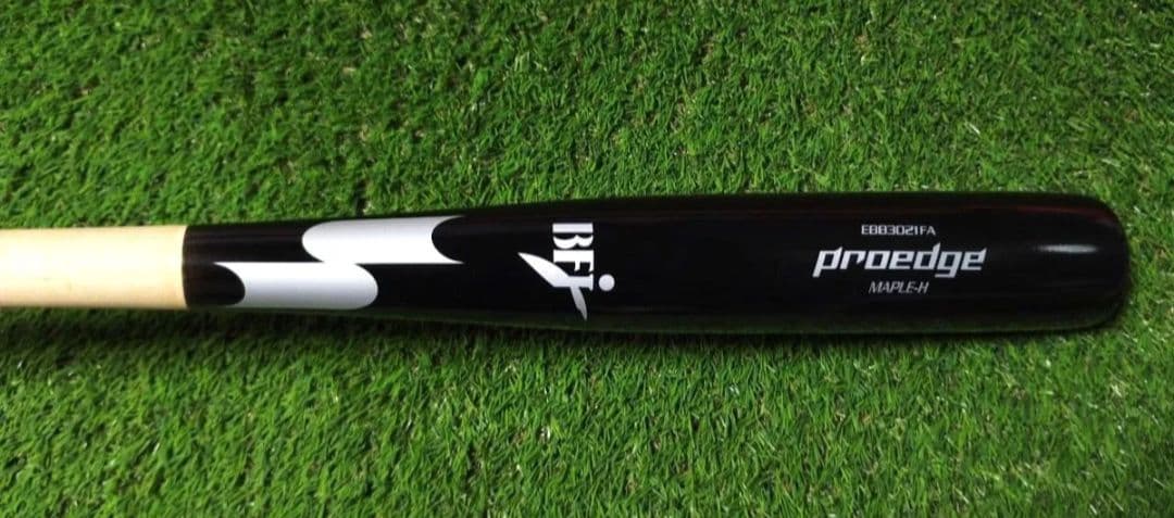 木製バット　SSK　岡本和真　②