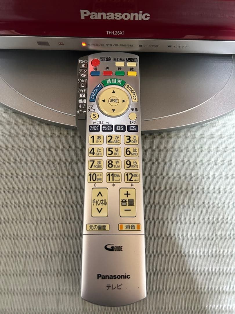 【美品】26型液晶テレビ Panasonic VIERA TH-L26X1