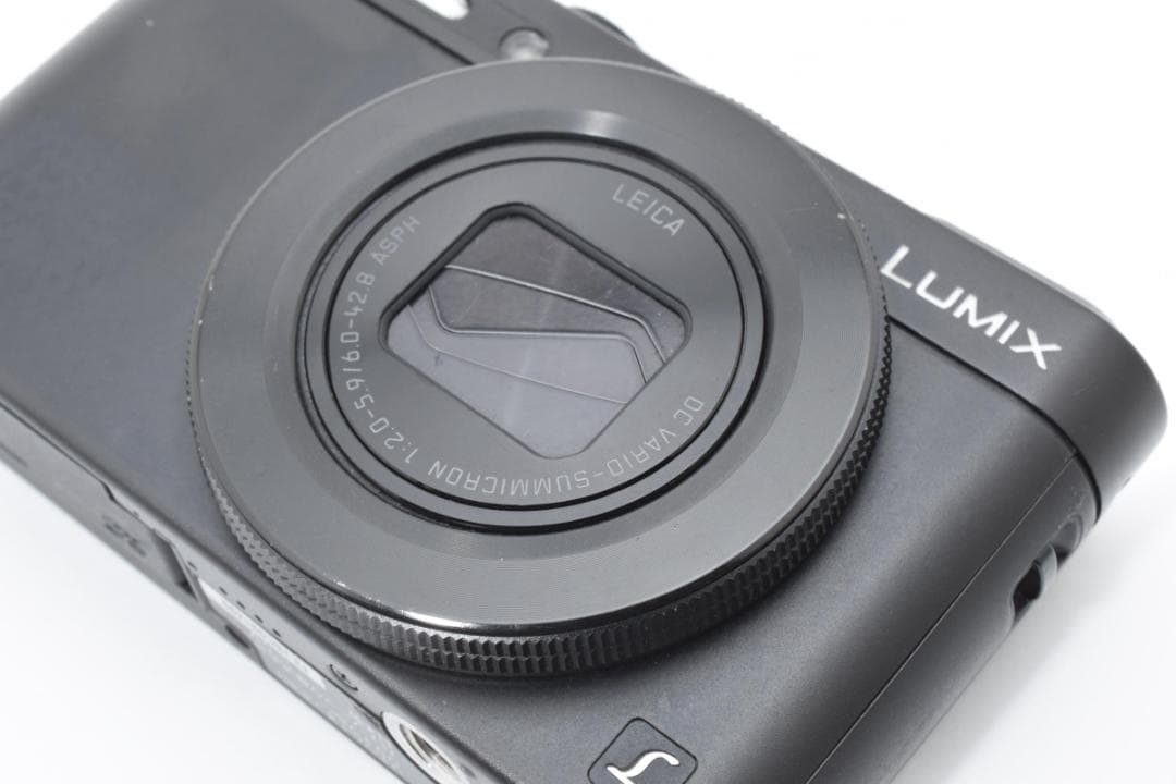 パナソニック LUMIX DMC-LF1