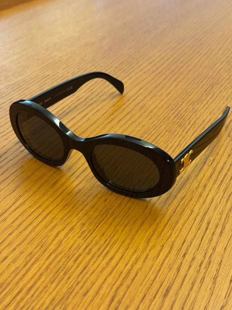 CELINE セリーヌ サングラス TRIOMPHE CL40194U 01A