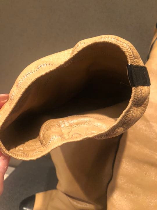 CHANELブーツ★今年流行のくしゅくしゅタイプ