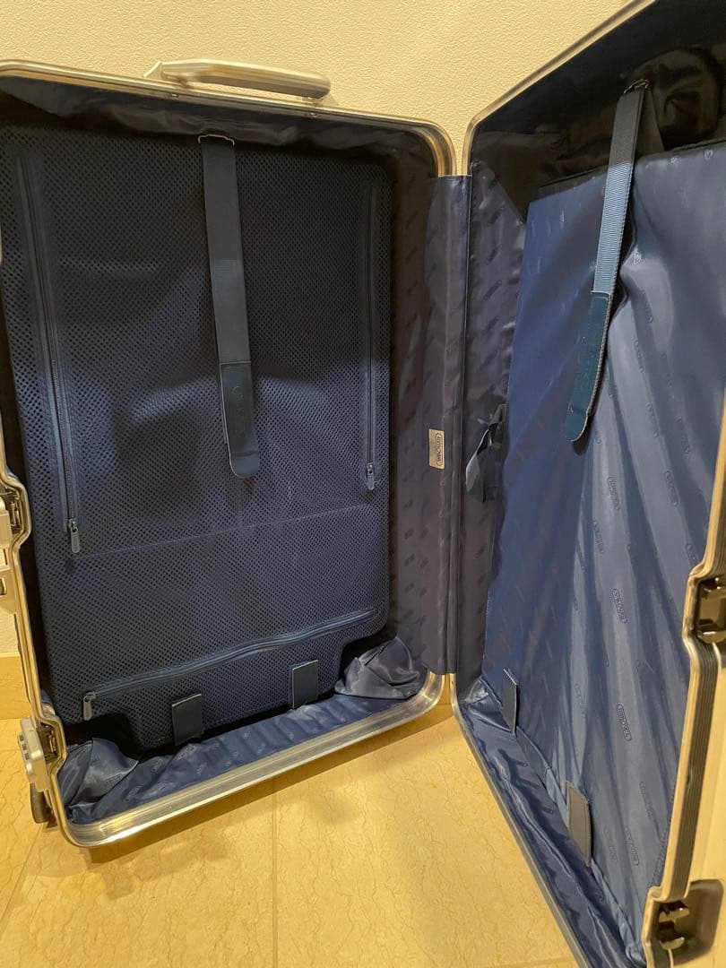 Rimowa スーツケース