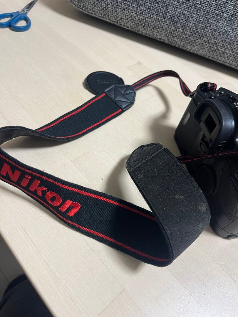 Canon EOS-1 EF 24mm F2.8レンズ付き！