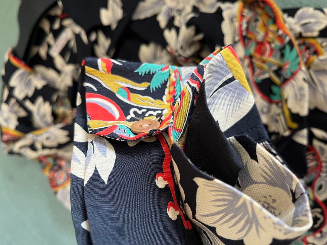 サンサーフ　ウクレレ　アロハシャツ　長袖