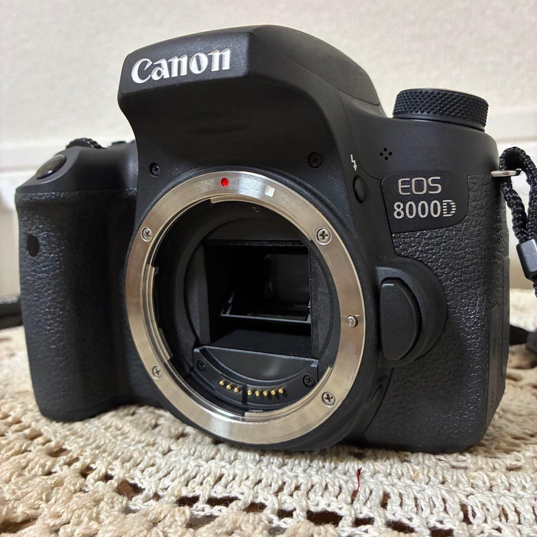 S♡Canon EOS 8000D デジタル一眼レフカメラ 本体
