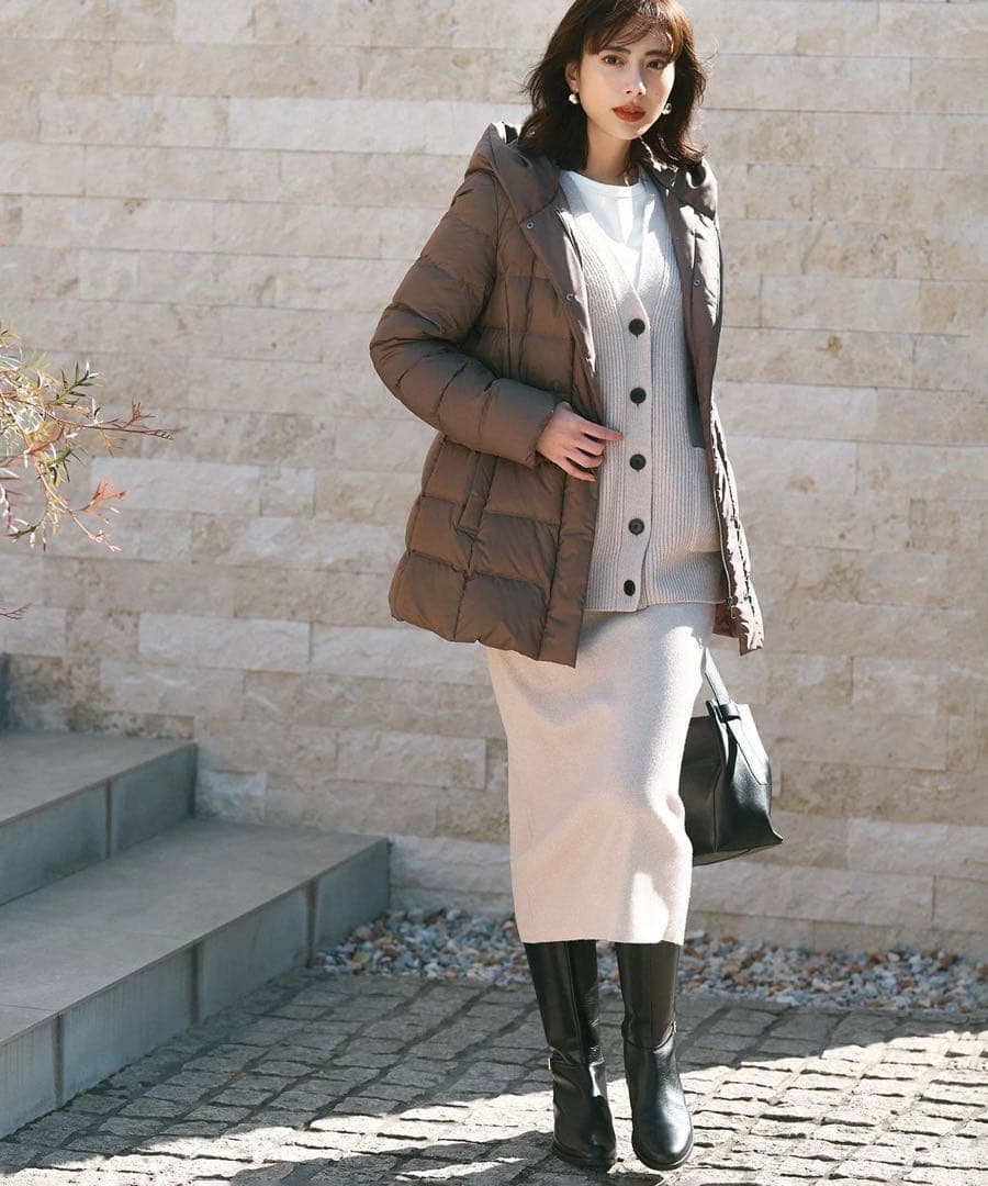 fuu様23区【VERY】洗える シレータフタ ミドル丈 ダウンコート 42