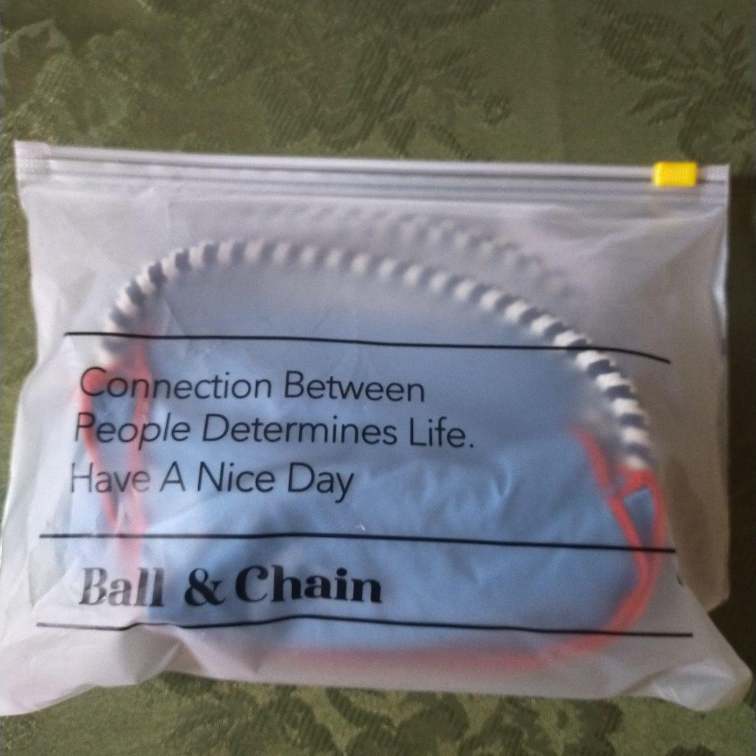 新品未使用未開封 ボールアンドチェーン ハローキティ 日焼け