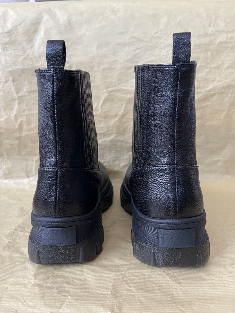 ユウコ イマニシ yuko imanishi + サイドゴアブーツ