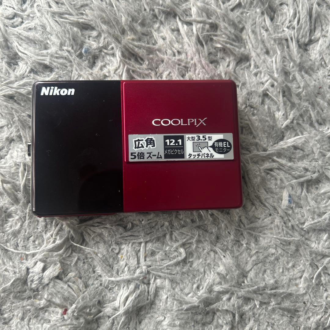 Nikon COOLPIX 12.1メガピクセル コンパクトデジタルカメラ