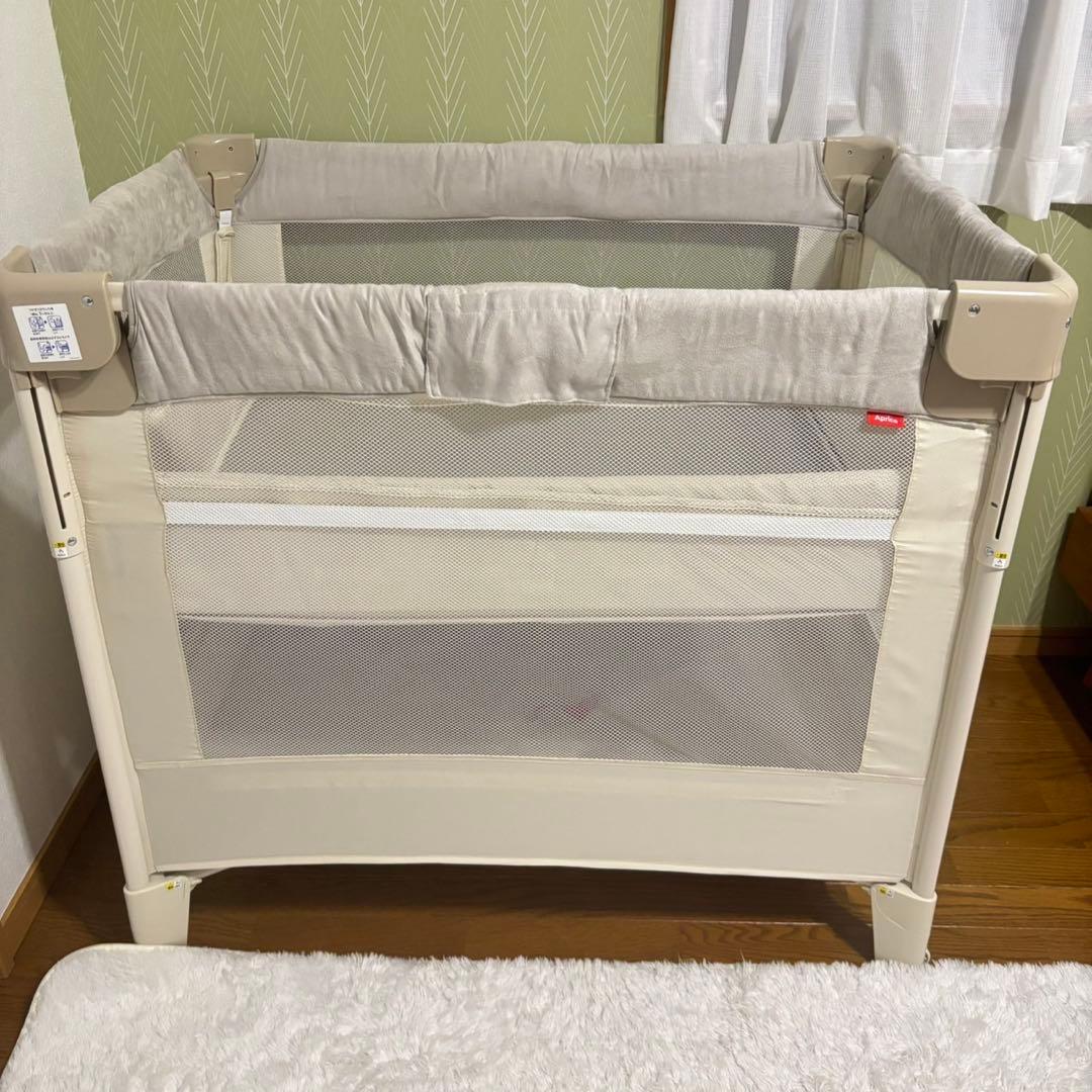 ＊美品＊アップリカ　ココネルエアープラス　AB ベビーベッド