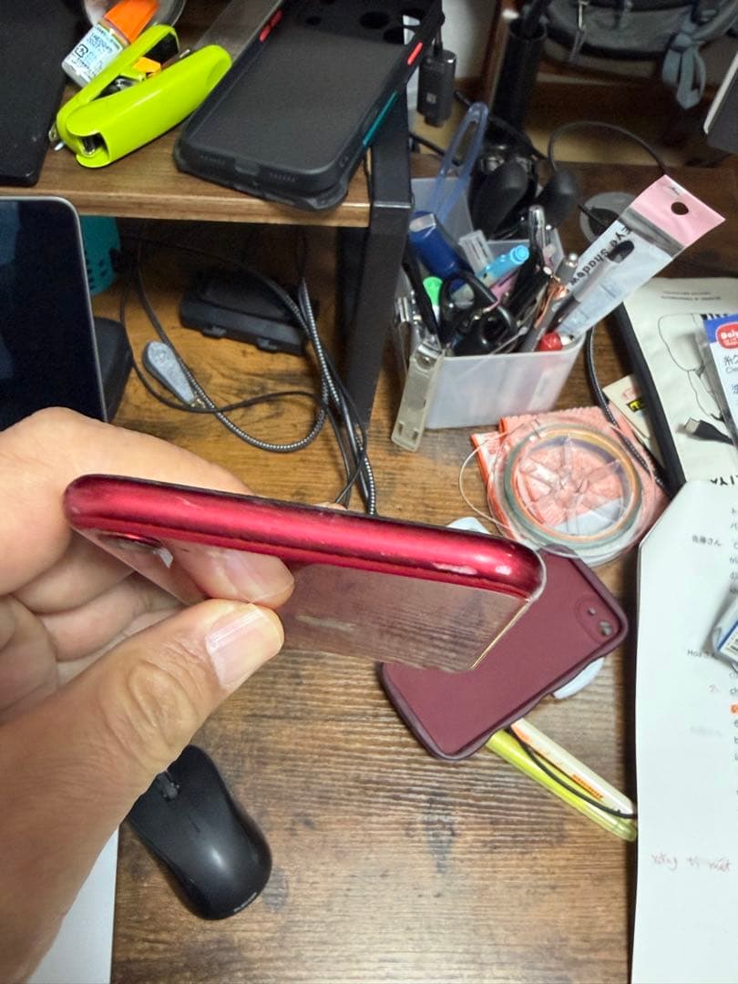 Apple iPhone SE 256GB ケース付き