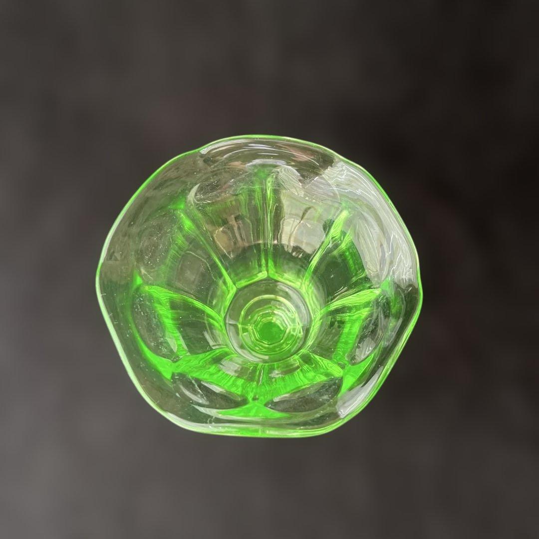 『ヴィンテージ、レア』ウランガラス製　ゴブレット、パフェ、サンデー