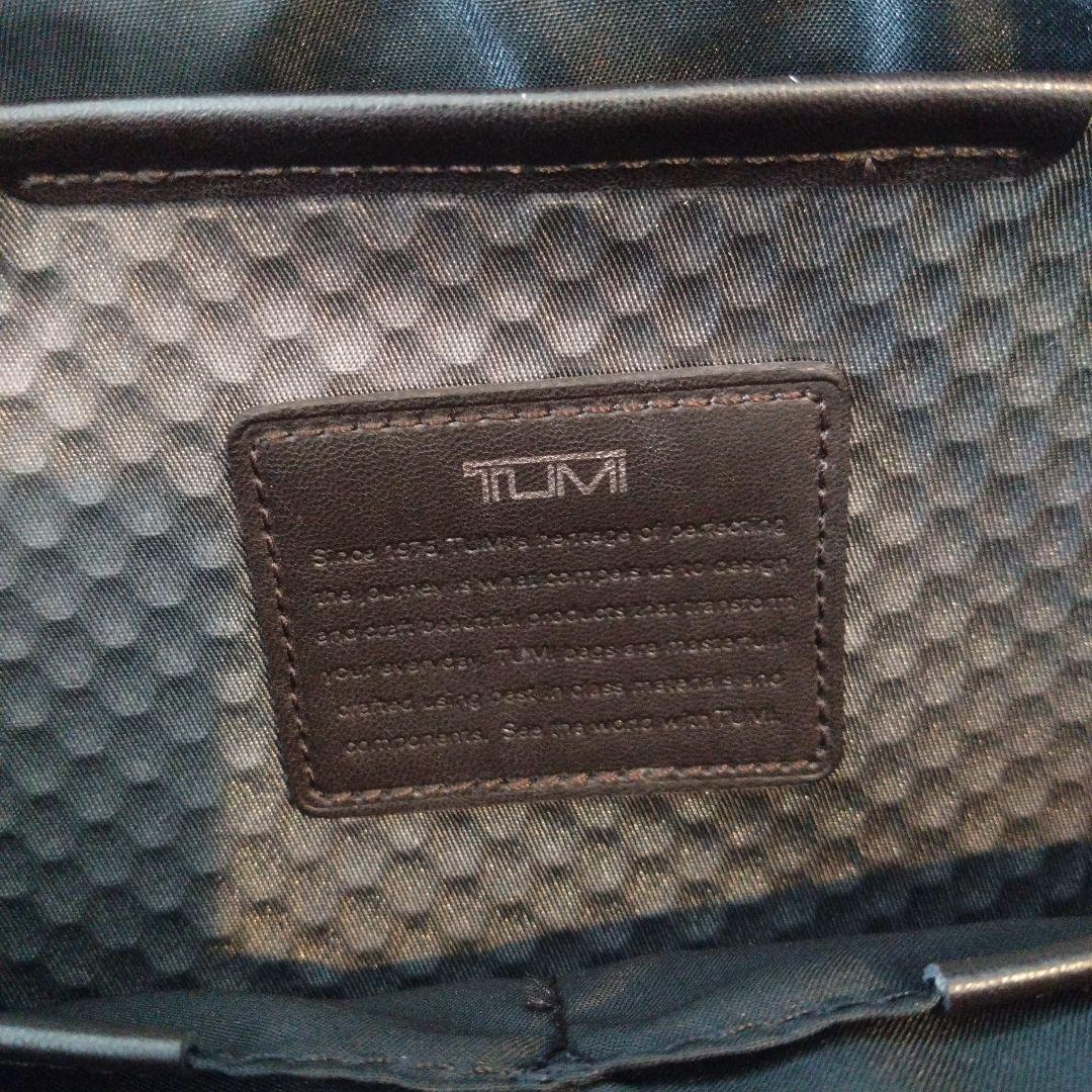 国内正規品　美品 TUMI East West Tote ブラック