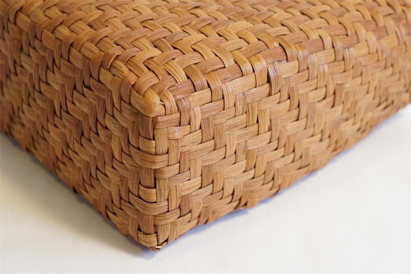 山葡萄 籠 かごバッグ 網代編・未使用品・やまぶどう籠・美品　趣のある逸品です