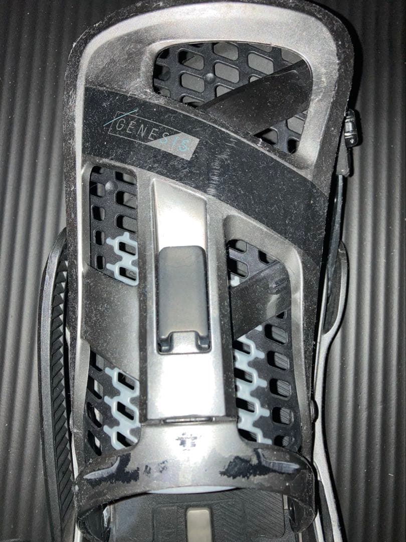 スノーボード ビンディング バートン　ジェネシス