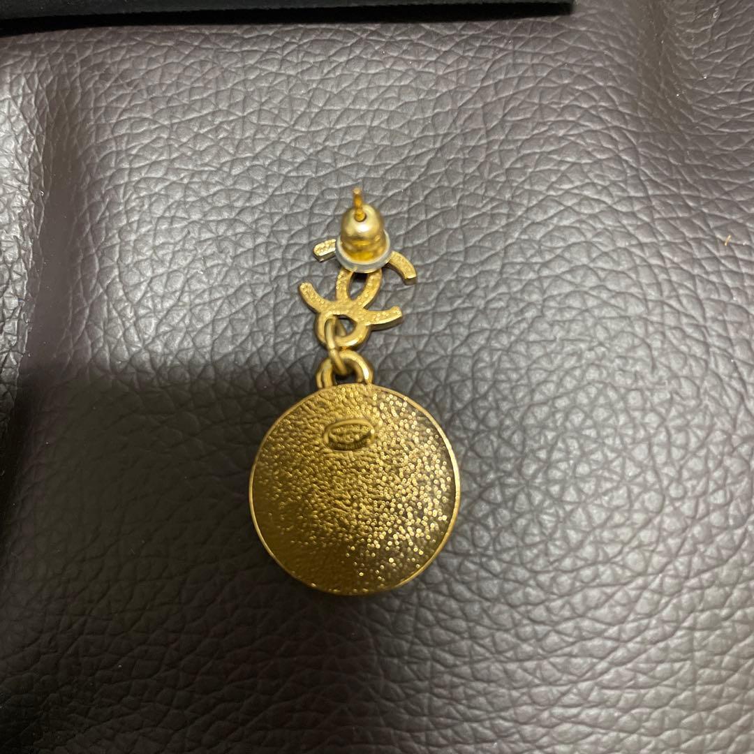 c*5様 CHANEL 星型モチーフ ピアス(片耳用)